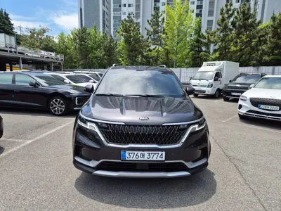 Kia Canival · 2021 год