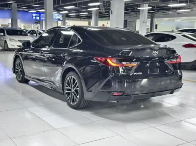 Toyota Camry 2026, 200 км, за 171646.84 CNY