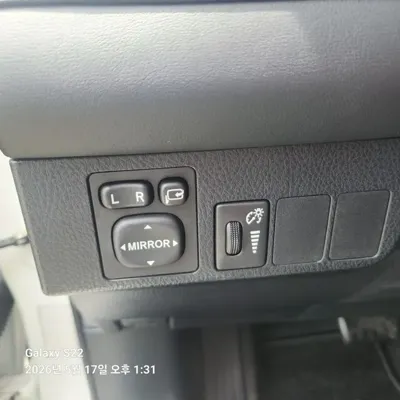 Toyota RAV4 2017, 85525 км, за 27700000 KRW - фото 19