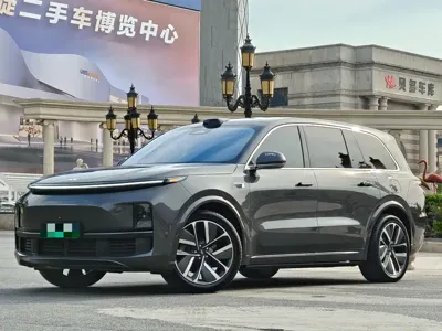 Li Auto Li L9 · 2023 год