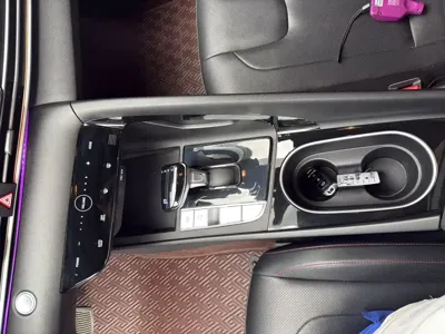 Hyundai Elantra 2022, 40000 км, за 99800 CNY - фото 8