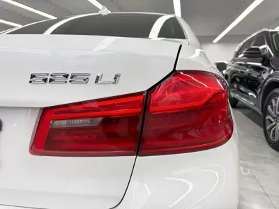 BMW 5 Series 2018, 150000 км, за 113800 CNY - фото 20