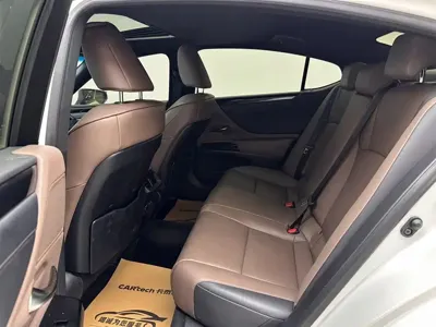 Lexus ES 2024, 27000 км, за 188200 CNY - фото 9