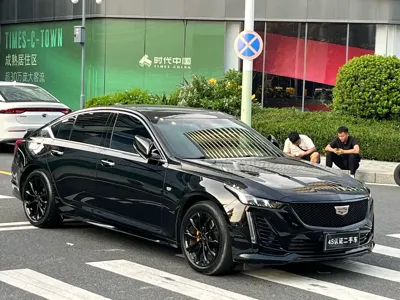 Cadillac CT5 2023, 53000 км, за 135800 CNY - фото 2