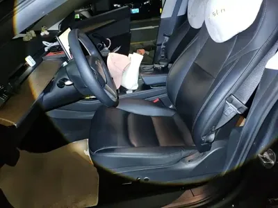 Tesla Model 3 2022, 94300 км, за 116900 CNY - фото 11