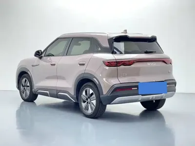 BYD Yuan Up 2024, 25400 км, за 75800 CNY