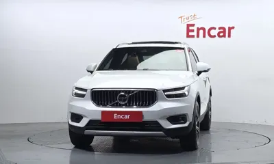 Volvo XC40 2022, 13941 км, за 31500000 KRW