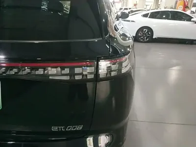eπ eπ008 2025, 28400 км, за 125600 CNY - фото 8