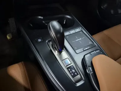 Lexus UX 2022, 62554 км, за 29500000 KRW - фото 9