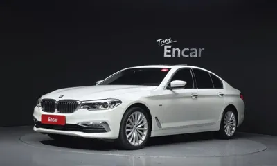 BMW 5-Series · 2018 год