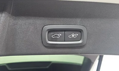 Volvo XC40 2023, 46011 км, за 34200000 KRW - фото 32