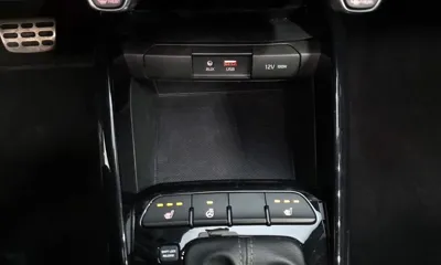 Kia Stonic 2018, 152354 км, за 7900000 KRW - фото 13