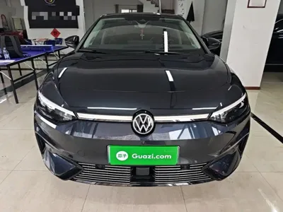Volkswagen ID.7 VIZZION 2024, 25200 км, за 122700 CNY
