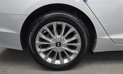 Hyundai Sonata 2015, 121708 км, за 8900000 KRW - фото 5