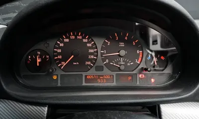 BMW 3-Series 2003, 180571 км, за 1900000 KRW - фото 8