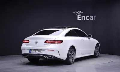 Mercedes-Benz E-Class 2022, 38025 км, за 45990000 KRW - фото 2