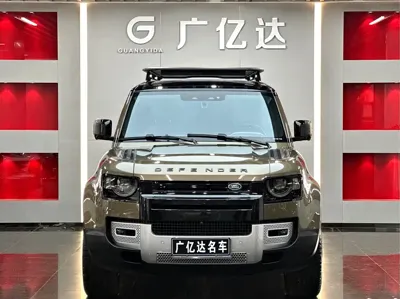 Land Rover Defender 2020, 97000 км, за 428000 CNY