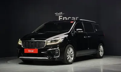 Kia Canival · 2020 год