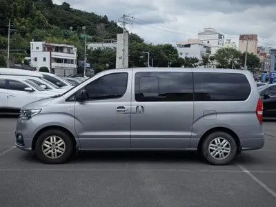 Hyundai Starex 2018, 138414 км, за 9300000 KRW - фото 4