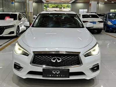 Infiniti Q50L 2018, 80000 км, за 66800 CNY