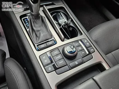 Hyundai Genesis 2014, 124524 км, за 10900000 KRW - фото 12