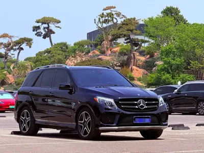 Mercedes-Benz GLE AMG · 2017 год