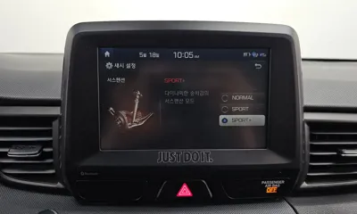 Hyundai Veloster 2019, 97333 км, за 12900000 KRW - фото 16