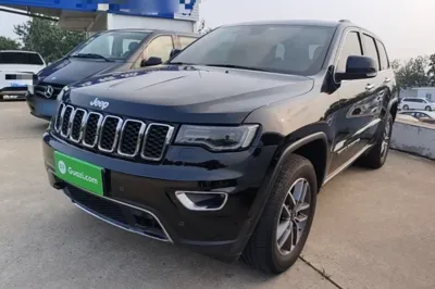 Jeep Grand Cherokee · 2020 год