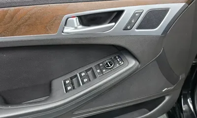 Hyundai Genesis 2015, 170463 км, за 8900000 KRW - фото 16
