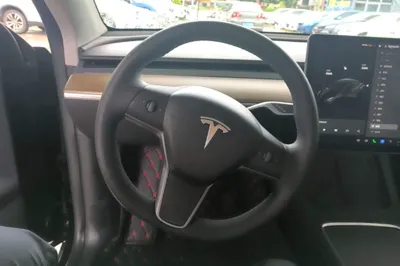 Tesla Model Y 2021, 72100 км, за 152355.09 CNY - фото 13