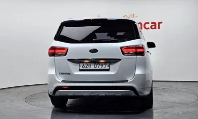 Kia Canival 2017, 250738 км, за 7700000 KRW