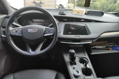 Cadillac XT4 2021, 28800 км, за 111810.57 CNY - фото 9