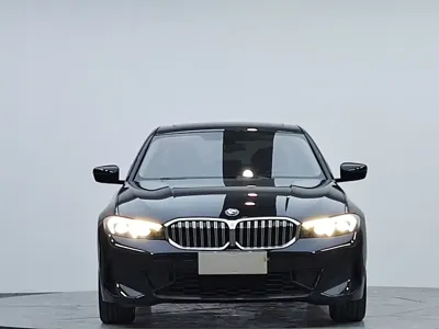 BMW 3 Series 2023, 33000 км, за 236800 CNY