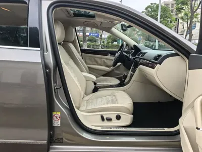 Volkswagen Passat 2014, 99000 км, за 28800 CNY - фото 15