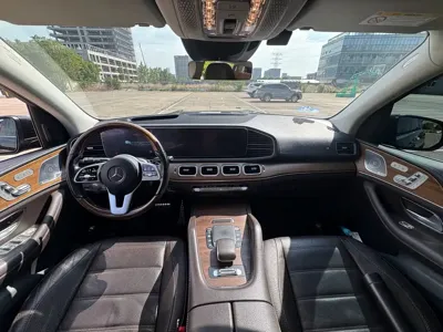 Mercedes-Benz GLS 2021, 90000 км, за 638000 CNY - фото 16