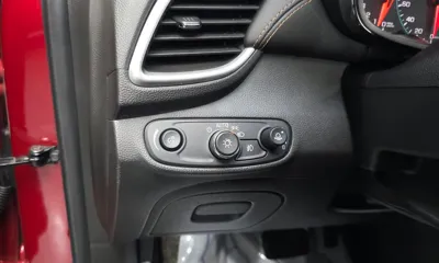 ChevroletGMDaewoo Trax 2018, 53900 км, за 7800000 KRW - фото 13
