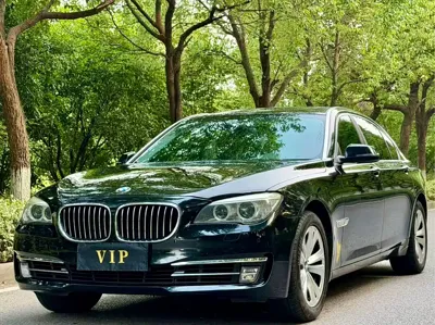 BMW 7 Series · 2013 год