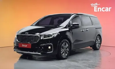 Kia Canival · 2020 год