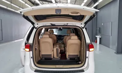 Kia Canival 2016, 102921 км, за 16200000 KRW - фото 14