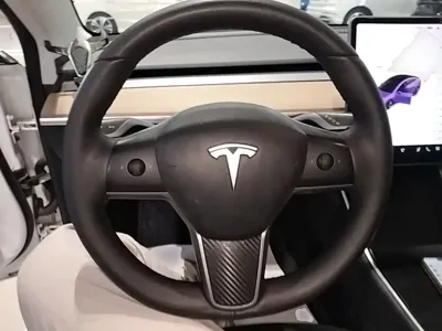 Tesla Model 3 2020, 94700 км, за 106300 CNY - фото 11