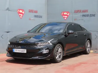 Kia K5 · 2023 год