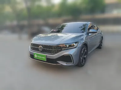 Volkswagen Passat · 2023 год