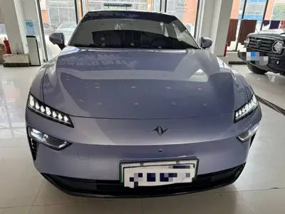eπ eπ007 2025, 18000 км, за 69800 CNY