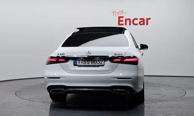 Mercedes-Benz E-Class 2022, 111116 км, за 38000000 KRW