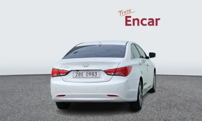 Hyundai Sonata 2013, 191495 км, за 3500000 KRW