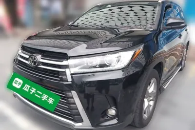 Toyota Highlander 2018, 170800 км, за 128332.06 CNY - фото 1