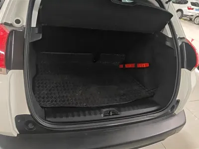 Peugeot 2008 2014, 84000 км, за 18000 CNY - фото 4