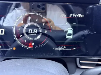 Hyundai Elantra 2022, 27000 км, за 97800 CNY - фото 11