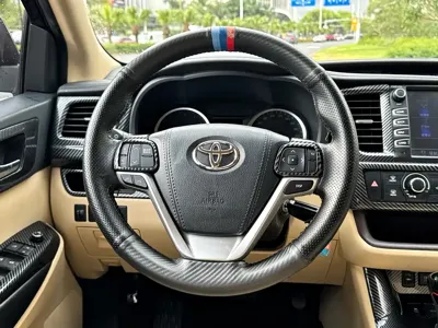 Toyota Highlander 2020, 121000 км, за 94300 CNY - фото 15