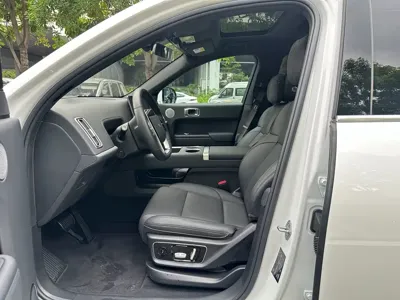 Li Auto Li L7 2024, 10000 км, за 239800 CNY